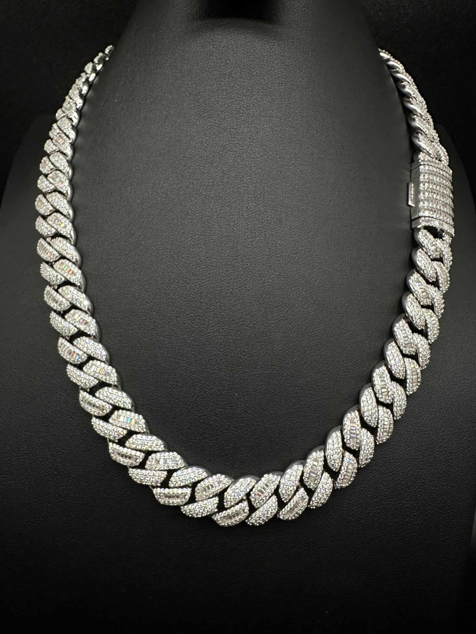 15MM Baguette and Round Moissanite Cuban Chain