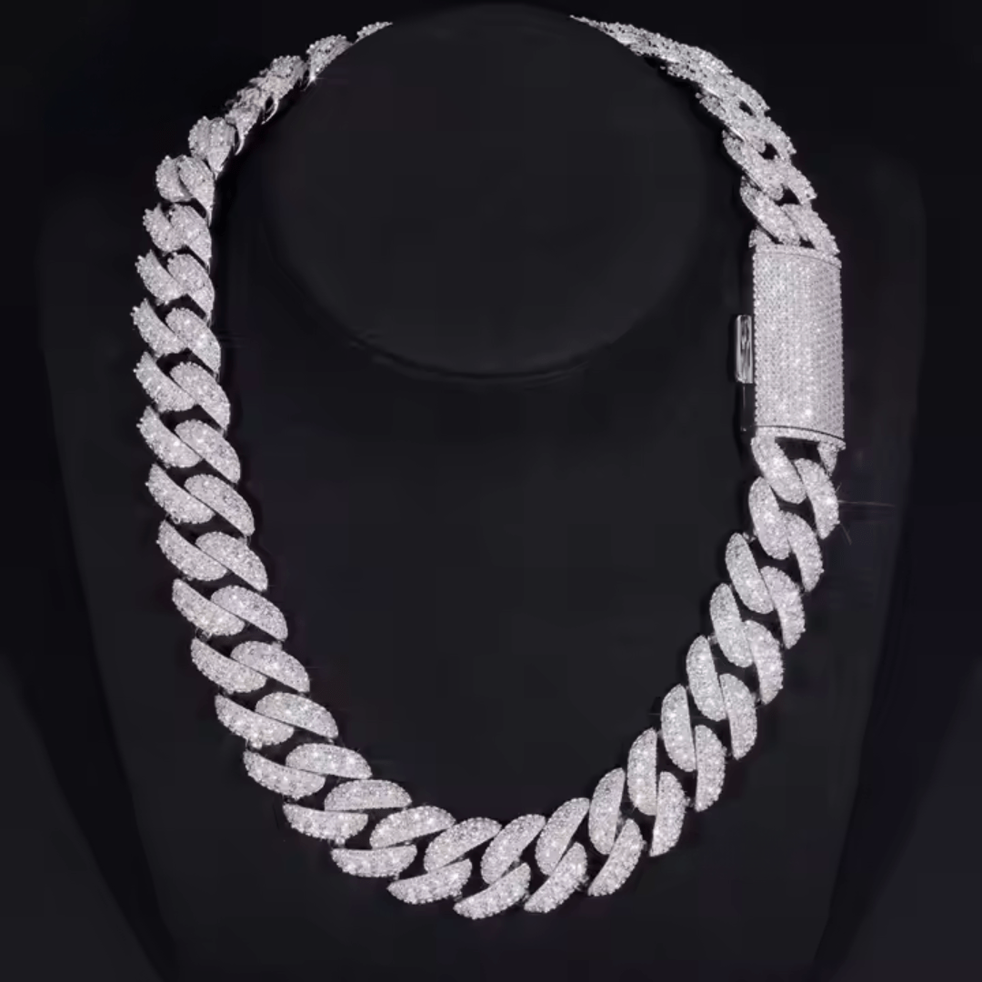 18MM Moissanite 3 - D Halo Cuban Chain
