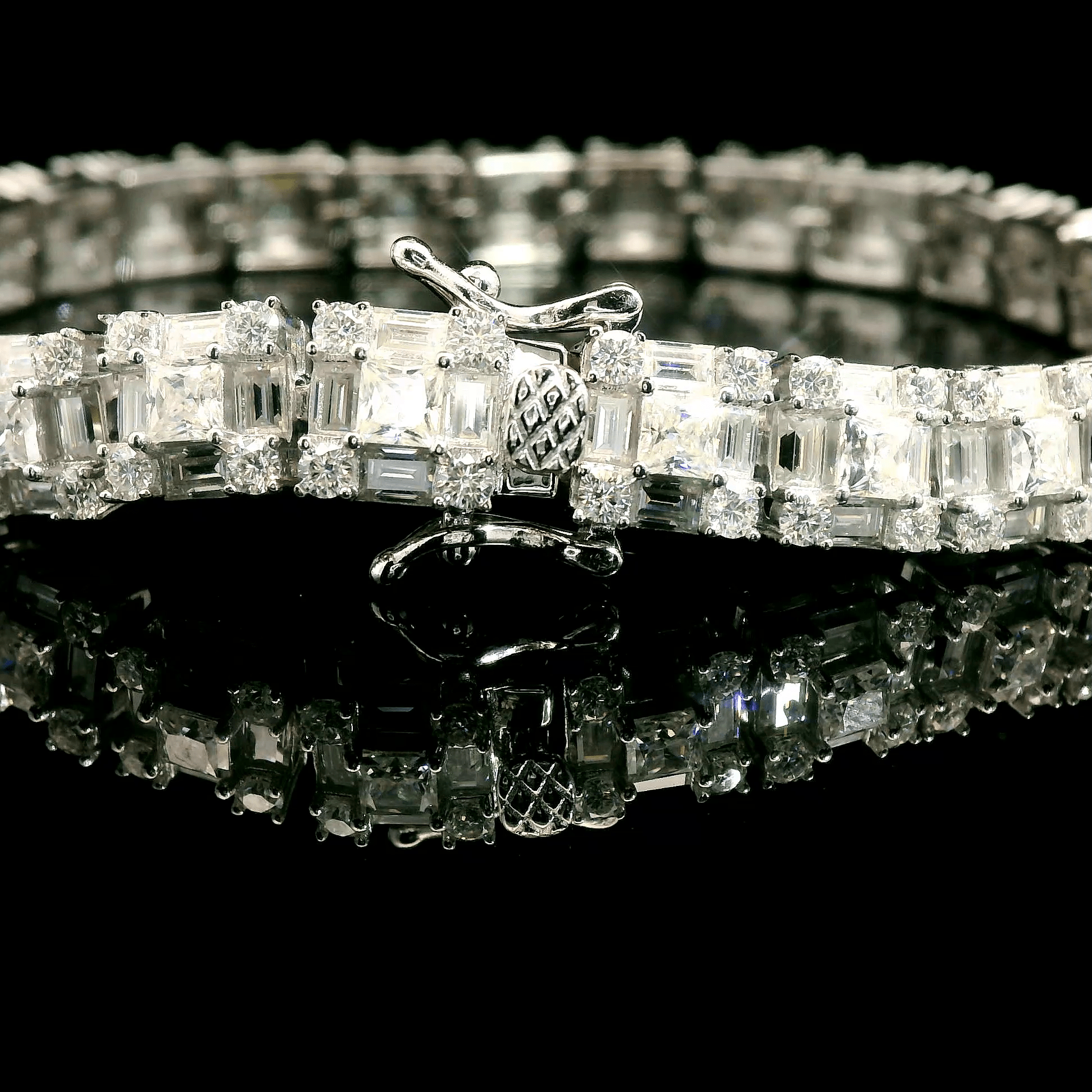 Glacier Link Tennis Bracelet