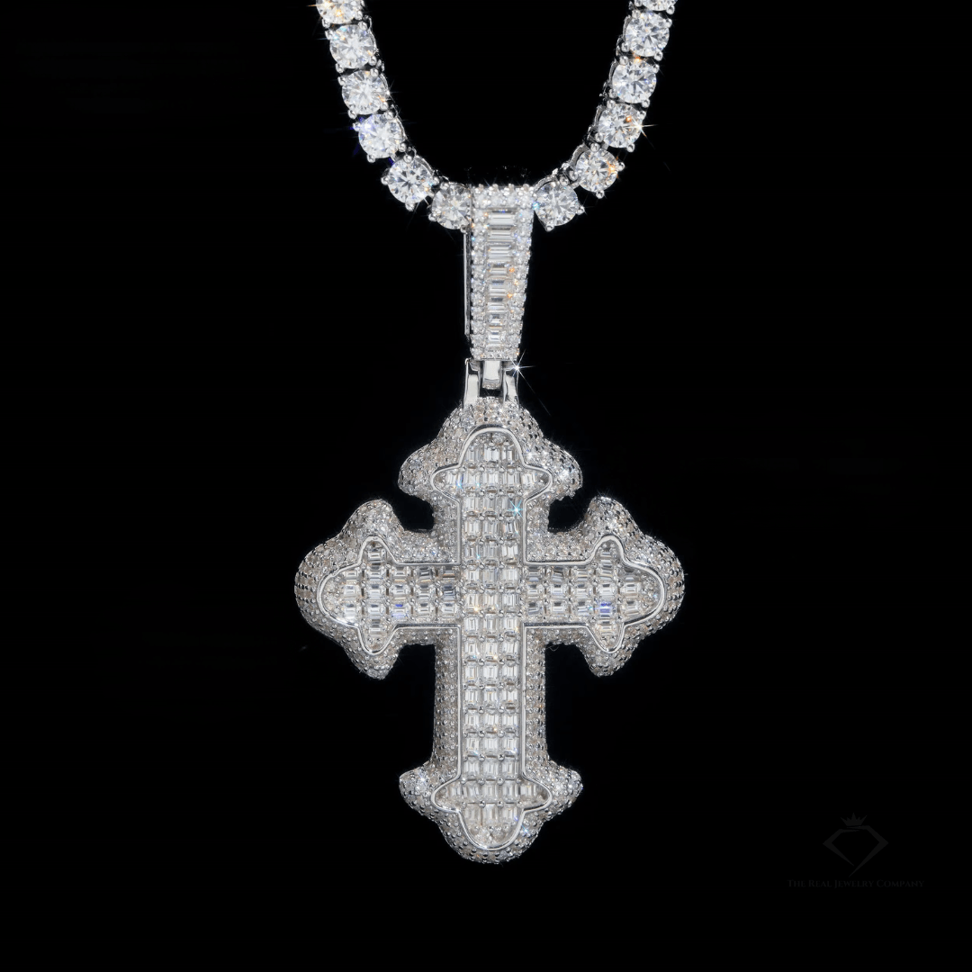 Iced Out Moissanite Cross Pendant – 925 Silver