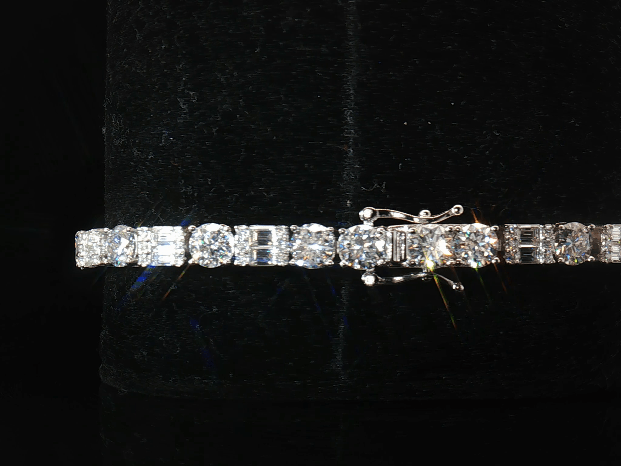 Round and Baguette Cut Moissanite Tennis Bracelet