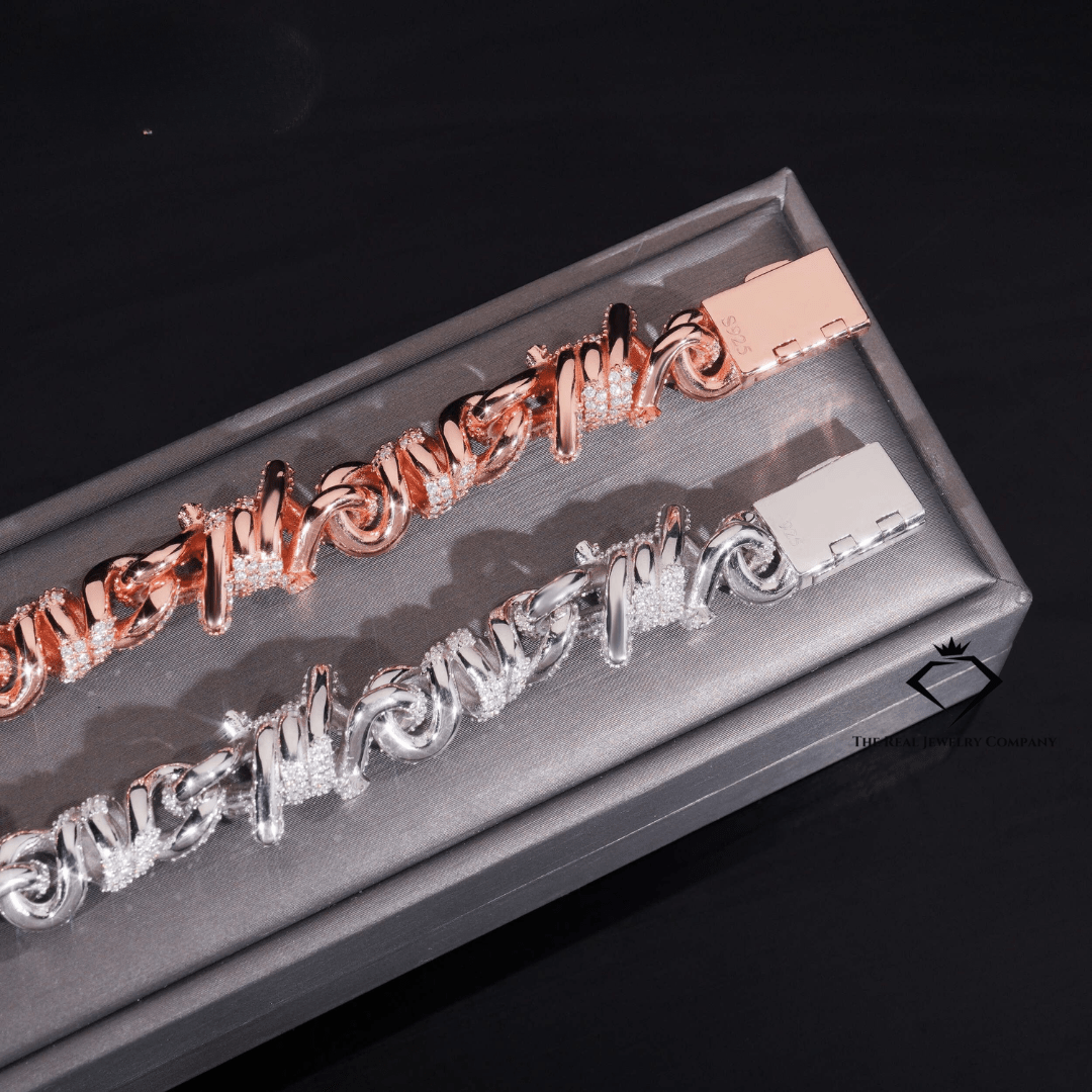 Twist of Ice – 15MM Infinity Thorn Moissanite Bracelet