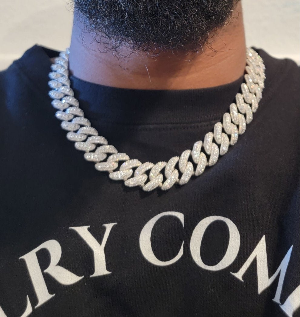 18MM Moissanite 3 - D Halo Cuban Chain