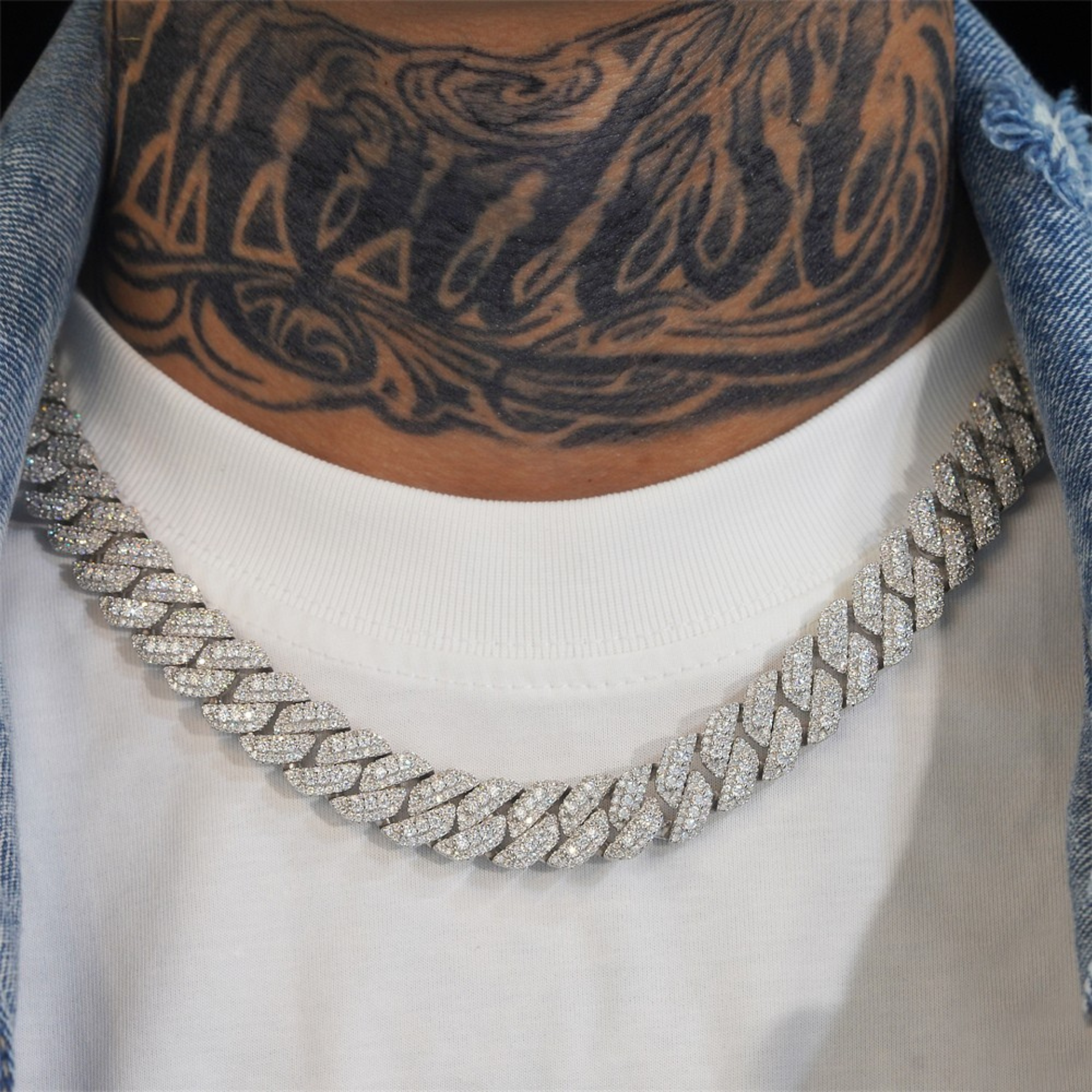 Royal Frost – 13MM Solid 925 Moissanite Cuban Chain