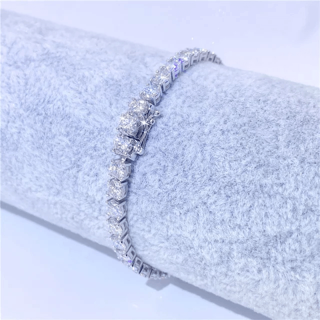 4mm Moissanite Tennis Bracelet (STOCK) - The Real Jewelry CompanyThe Real Jewelry CompanyBracelets