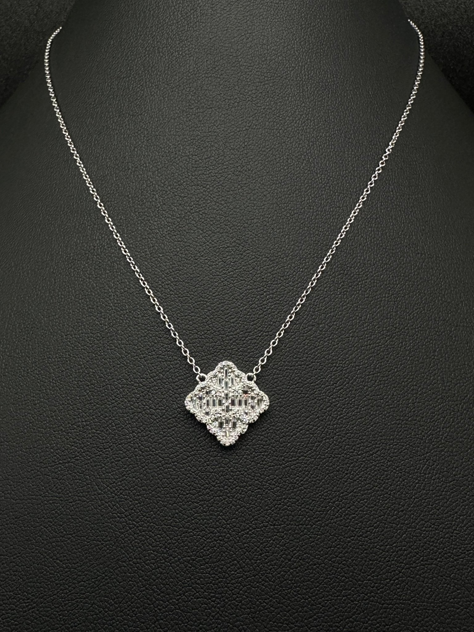 Baguette Moissanite Clover Pendant and Chain - The Real Jewelry CompanyThe Real Jewelry CompanyCharms & Pendants