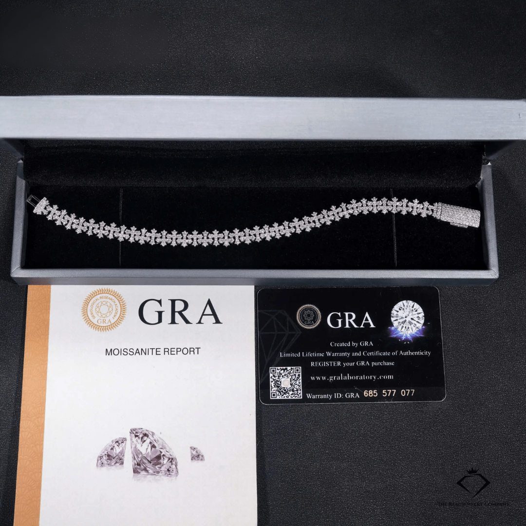 Cuban Crossfire – 925 Silver VVS Moissanite Cuban Link Cross Bracelet