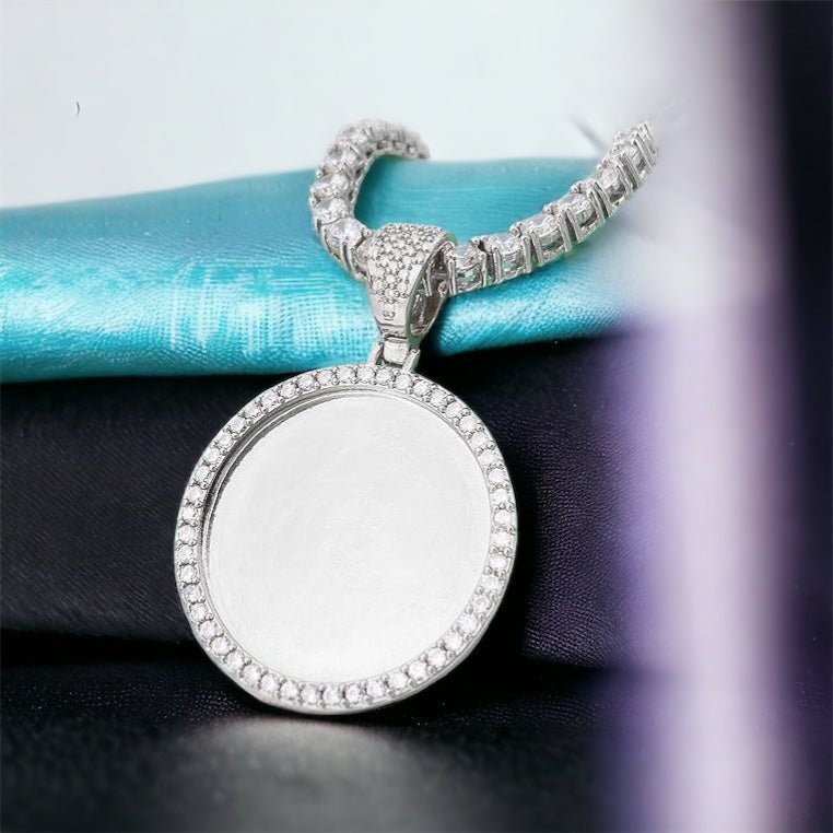 Diamond Memory Photo Frame Pendant - The Real Jewelry CompanyThe Real Jewelry CompanyCharms & Pendants