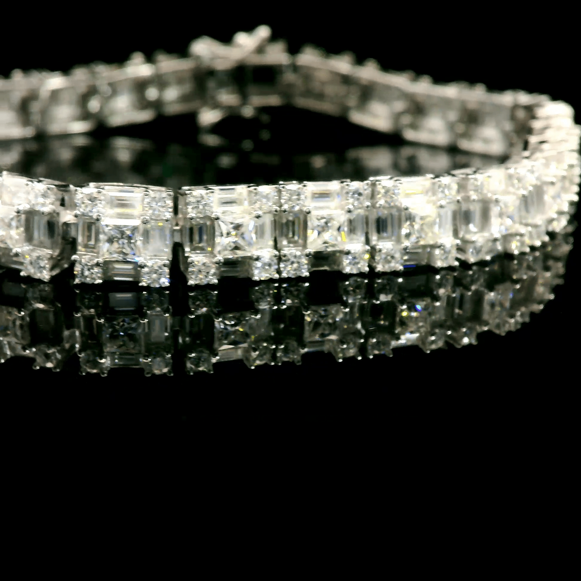 Glacier Link Tennis Bracelet - The Real Jewelry CompanyThe Real Jewelry CompanyBracelets