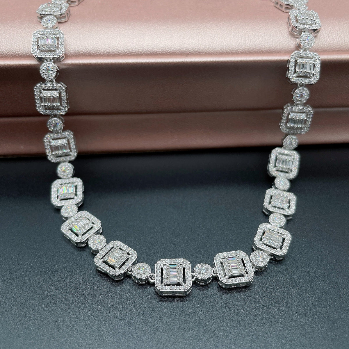 10mm Moissanite Baguette Flower Tennis Chain - The Real Jewelry CompanyThe Real Jewelry CompanyNecklaces