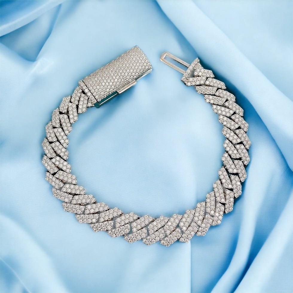 10mm Moissanite Prong Link Cuban Bracelet - The Real Jewelry CompanyThe Real Jewelry CompanyBracelets
