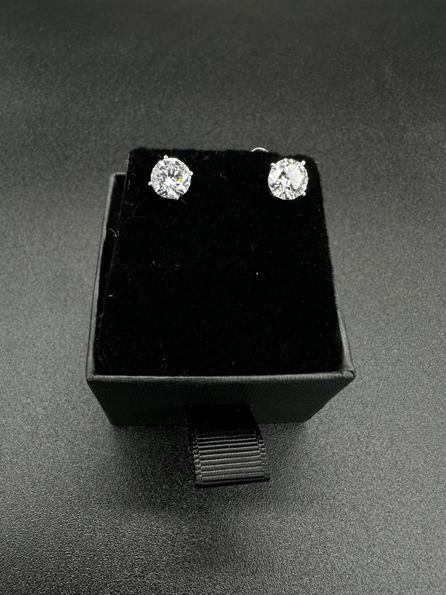 2 CTW Diamond Stud Earrings (IGI Certified) - The Real Jewelry CompanyThe Real Jewelry CompanyEarrings