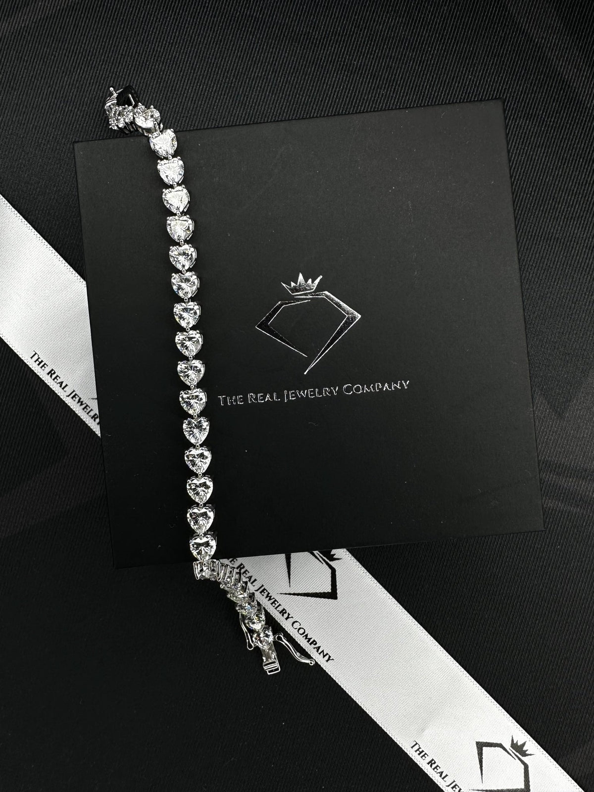 Heart Cut Moissanite Tennis Bracelet - The Real Jewelry CompanyThe Real Jewelry CompanyBracelets