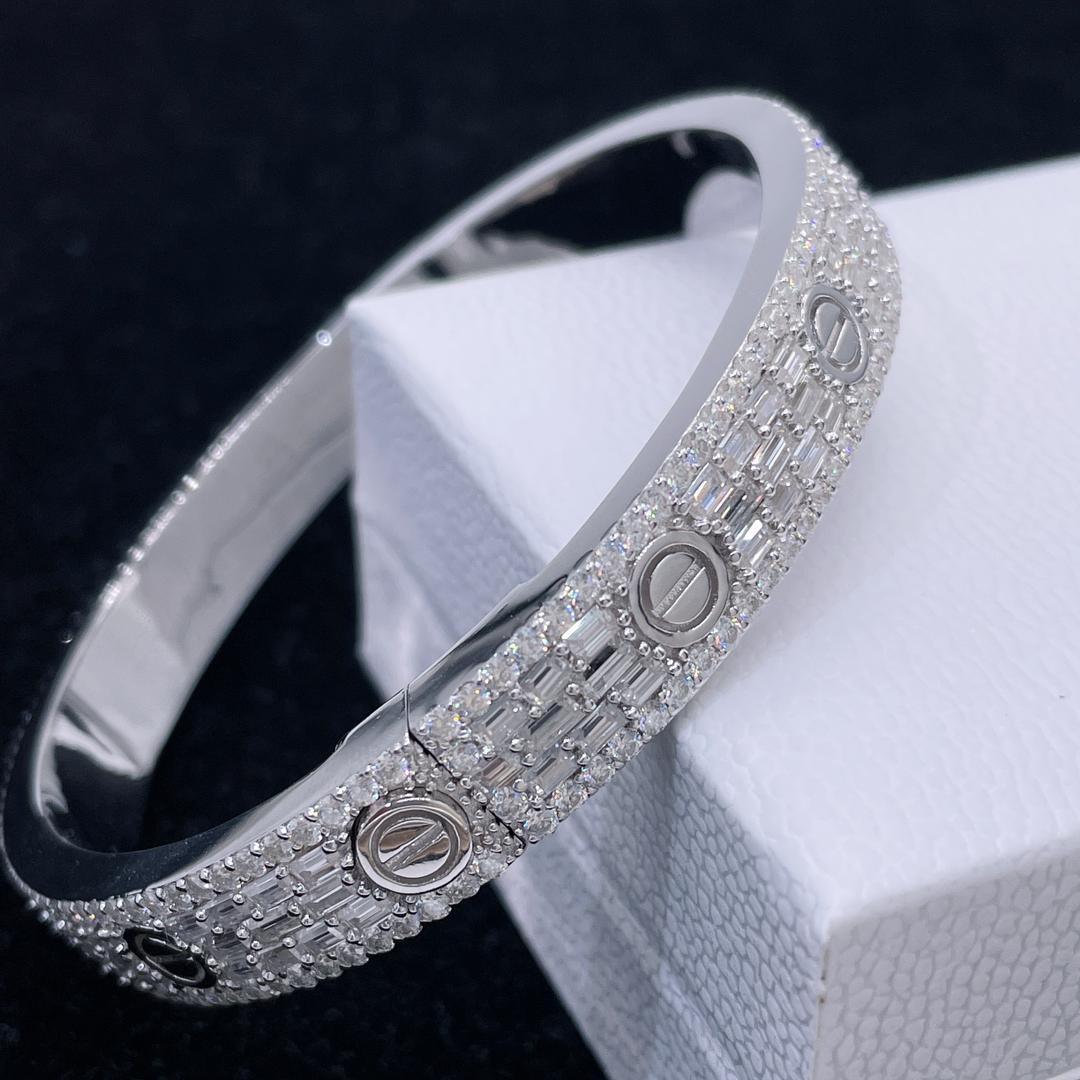 Lovers Baguette Moissanite Bangle - The Real Jewelry CompanyThe Real Jewelry Company