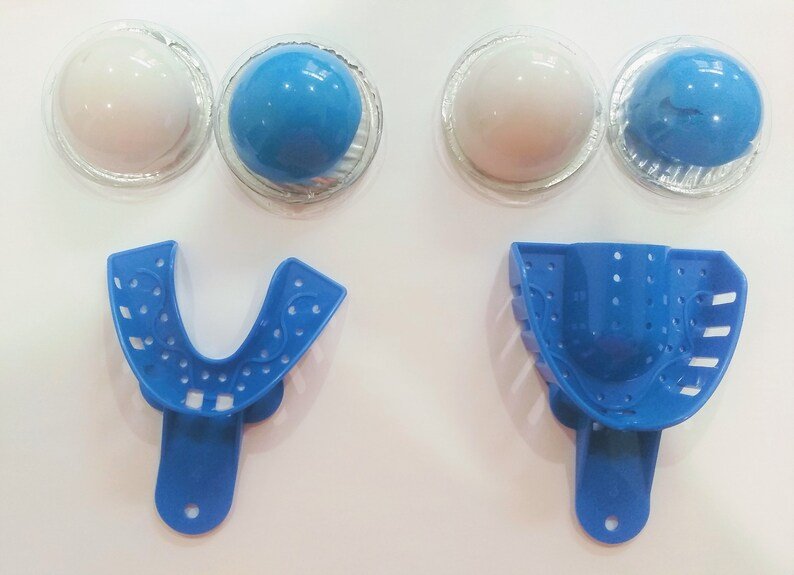 Custom Grillz Teeth Mold Impression Kit (Tray and Putty)